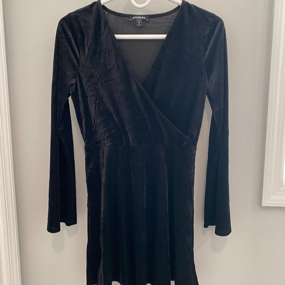 Express Black Velvet Dress - Size XS